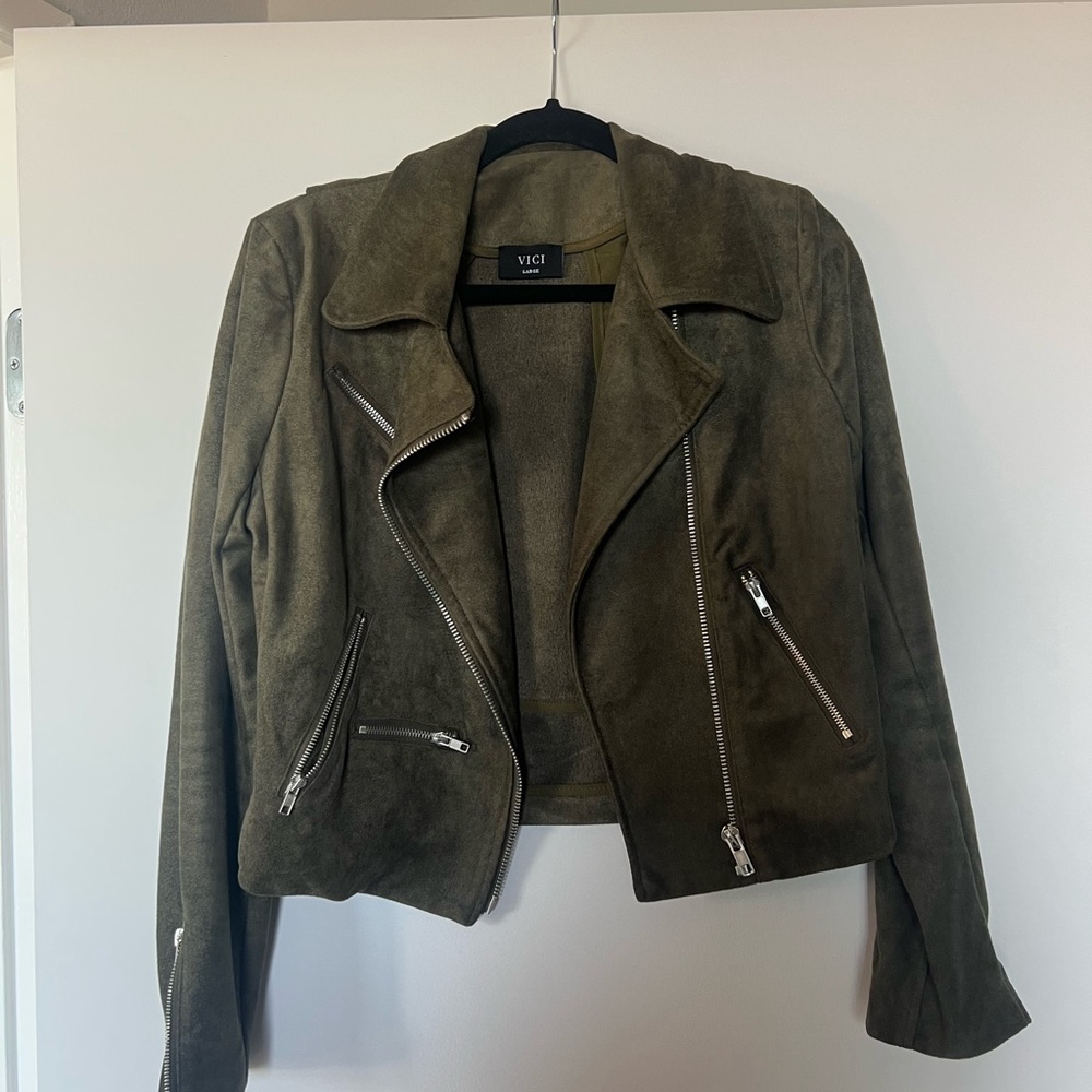 Olive green. Faux suede jacket